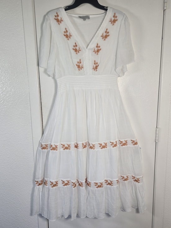 J Gee Dresses & Skirts - J Gee White Embroidered Smocked Dress PXL Petite XL Boho Floral Festival Midi